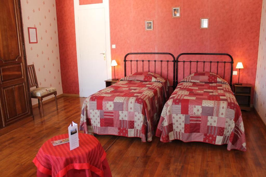 Maison D'Hotes Le Chateau De Puxe Room photo